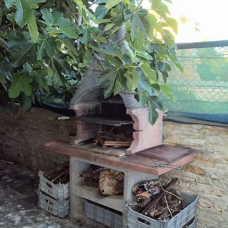 6986b Apartment Pula
